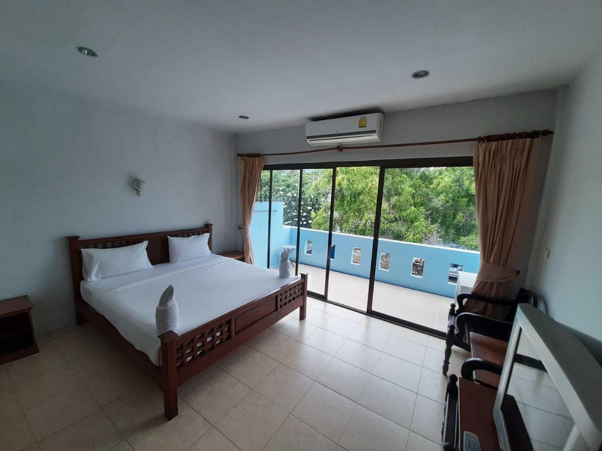 Holiday Guest House Chaweng  Exterior photo