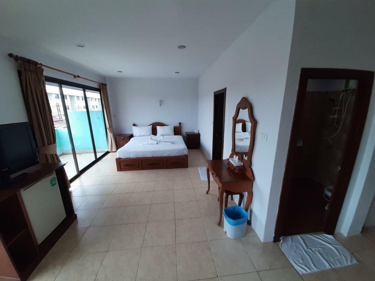 Holiday Guest House Chaweng  Exterior photo